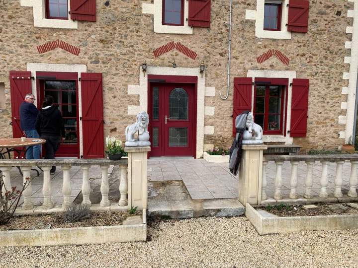 Pose de fenêtres sur mesure Deux-Sèvres